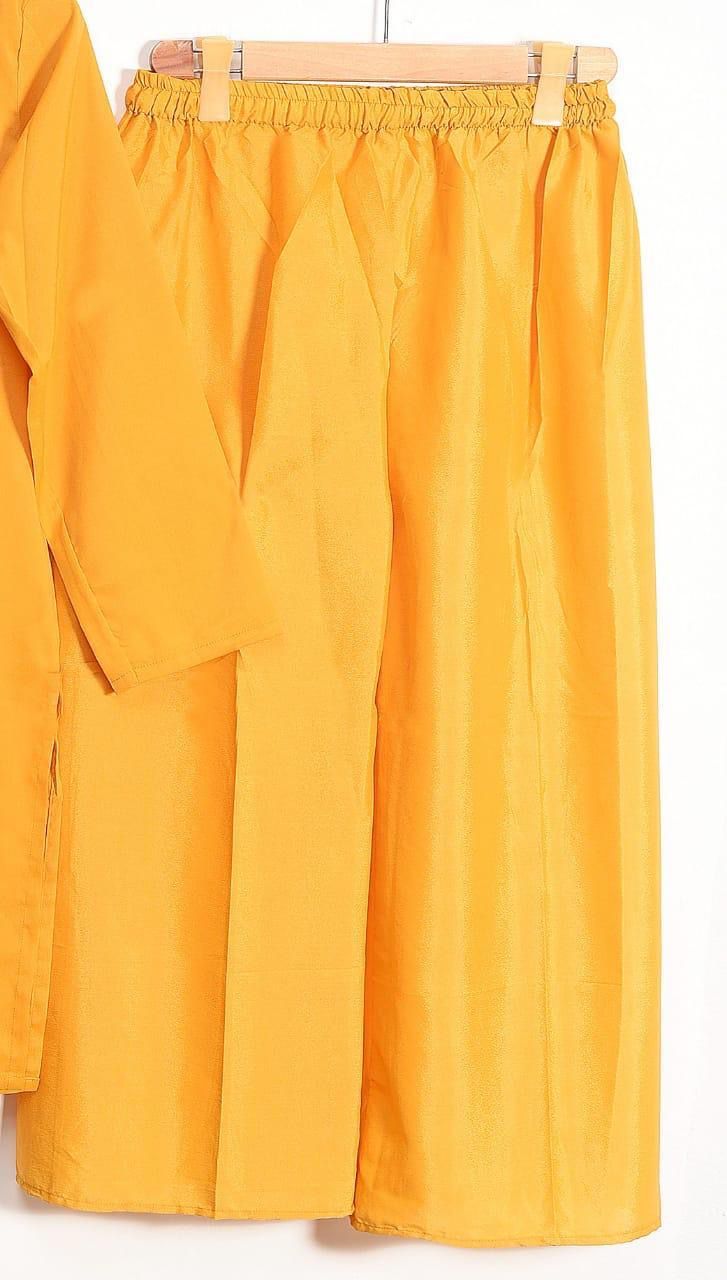 3-Piece | Plain Grip Silk Suit with Dupatta